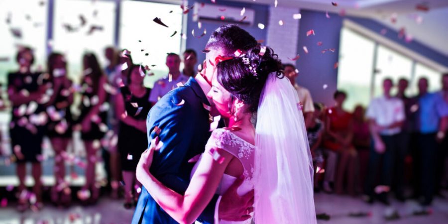 Best-2023-Bands-Two-married-couple-on-dance-floor-1024x682